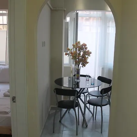 Pera Apartamento *